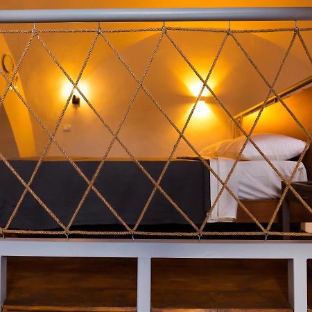 Santa Maria a Vico Al Vicolo Stretto Bed & Breakfast エクステリア 写真