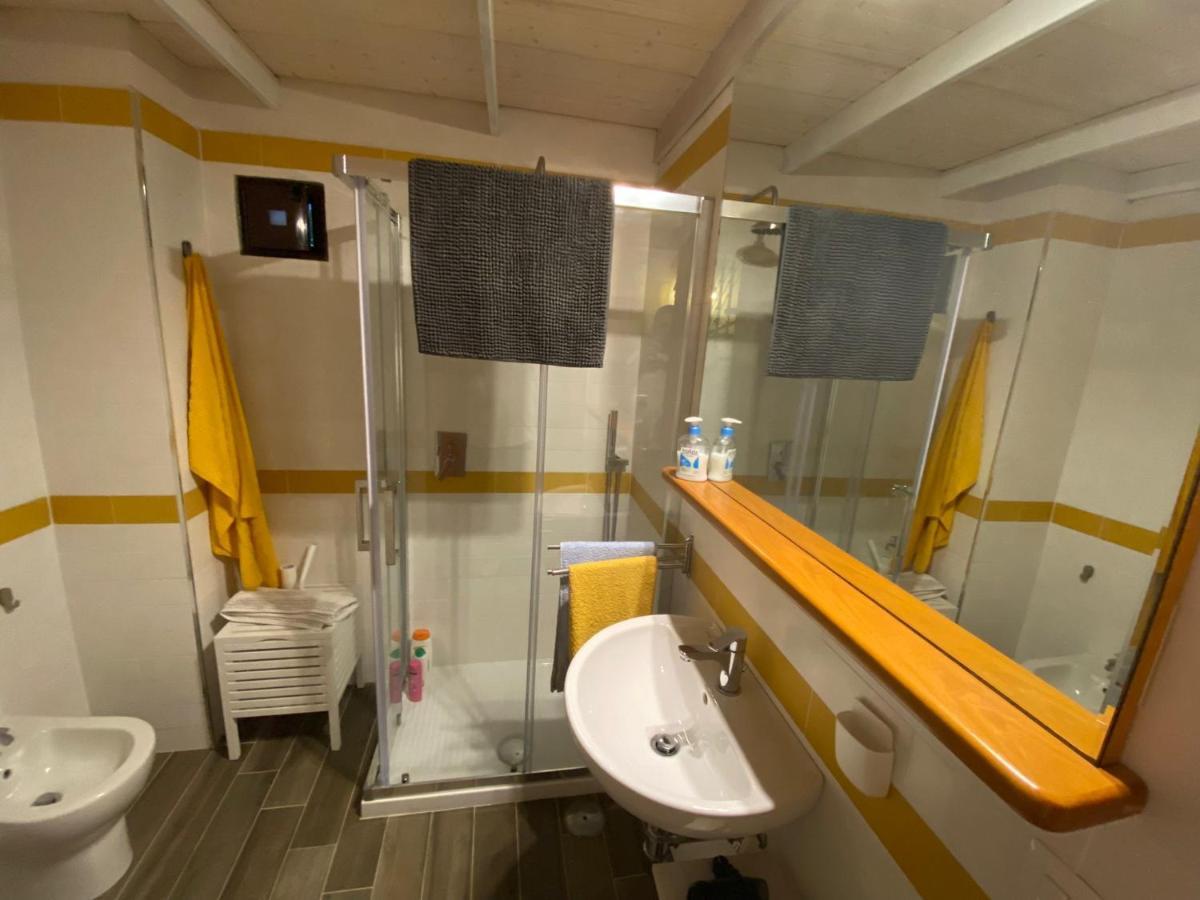 Santa Maria a Vico Al Vicolo Stretto Bed & Breakfast エクステリア 写真